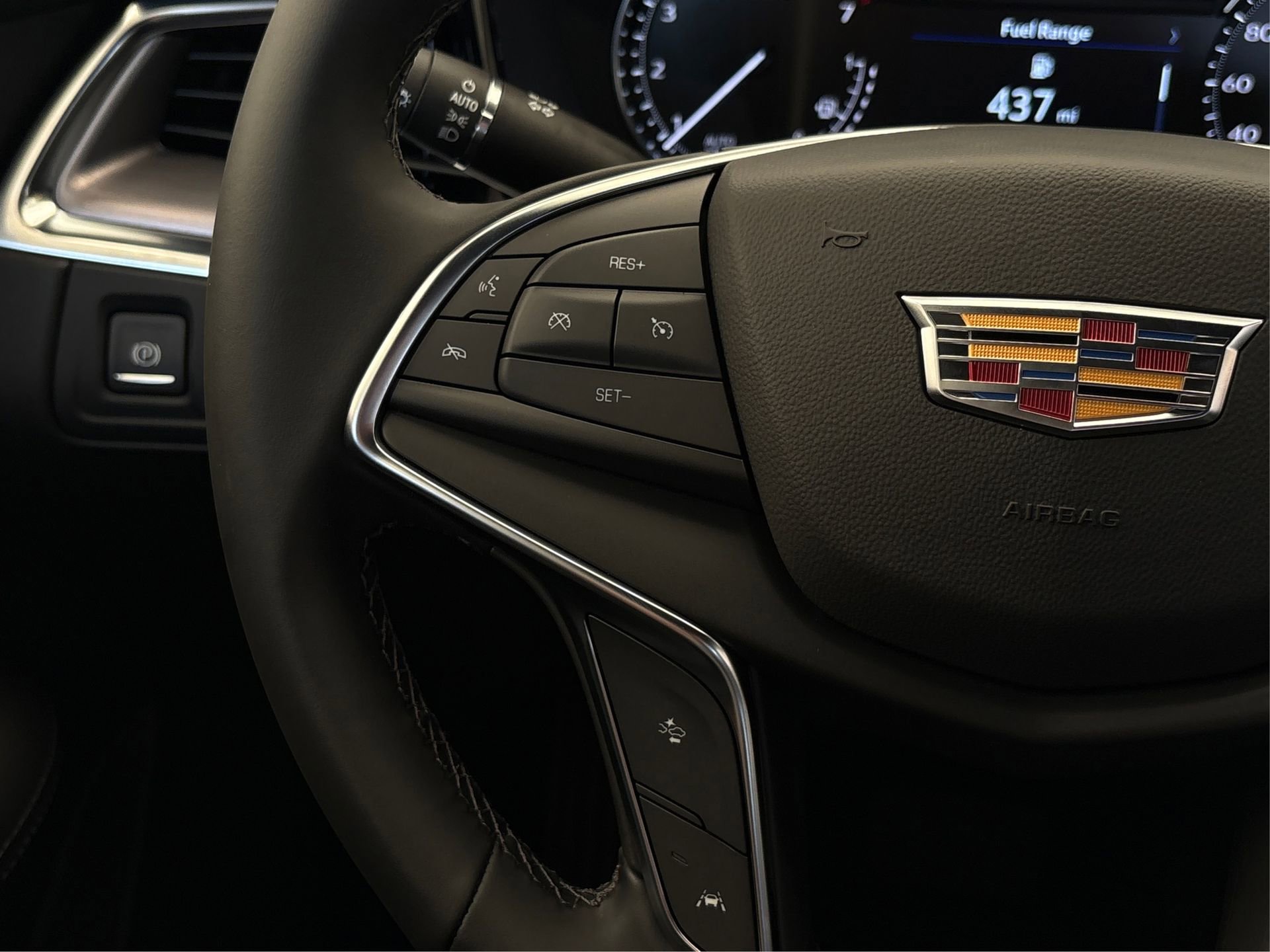 New 2026 Cadillac XT5 Luxury image 28