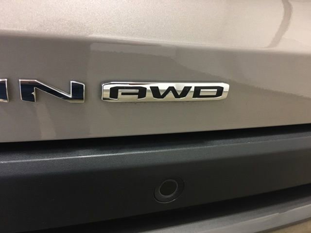Used 2025 GMC Terrain Elevation image 12