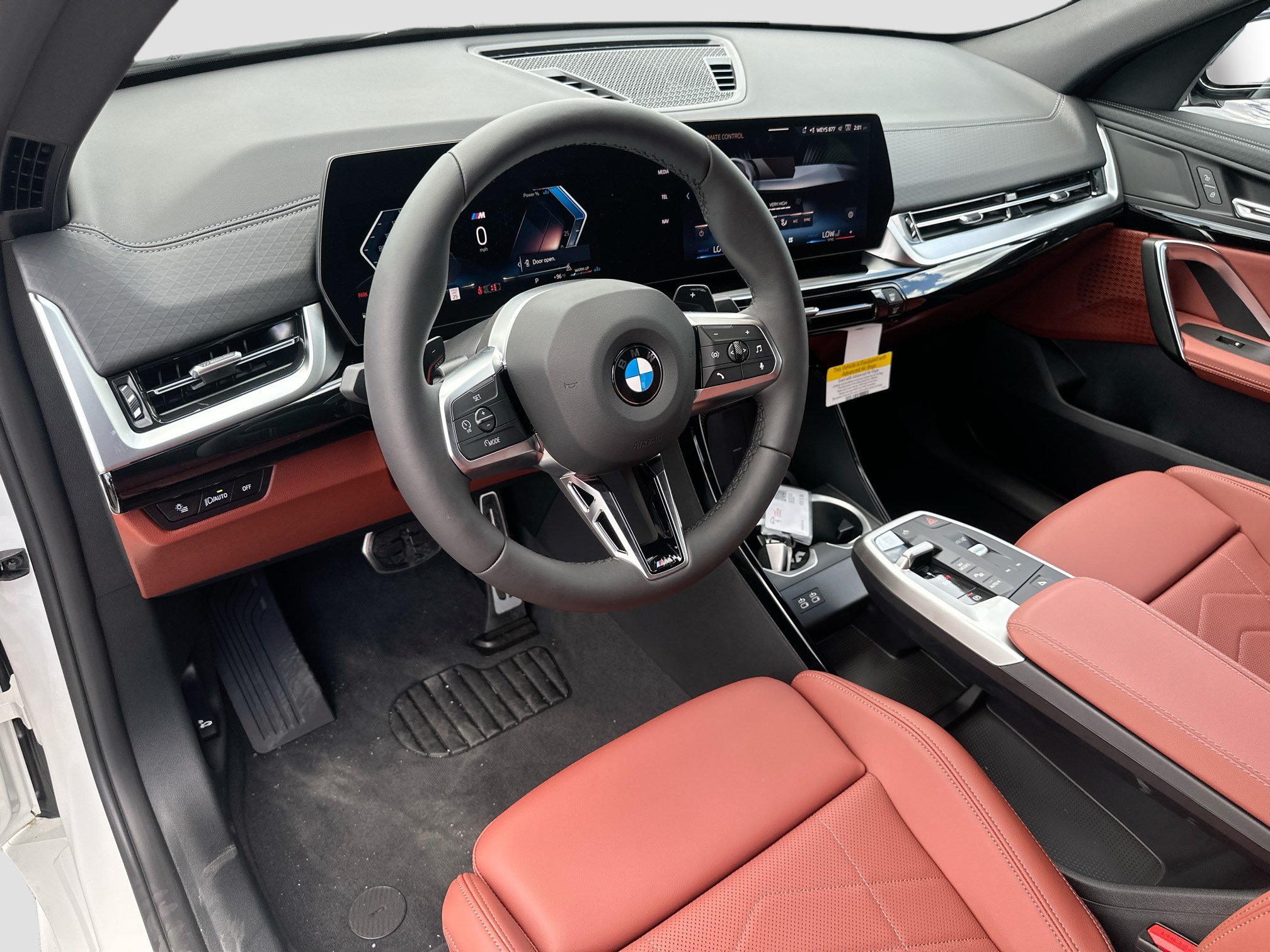 New 2026 BMW X2 xDrive28i AWD/4WD image 7