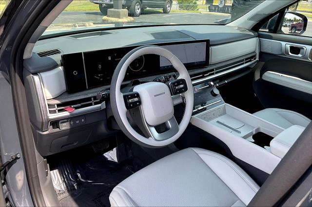 Used 2025 Hyundai Santa Fe Calligraphy image 15