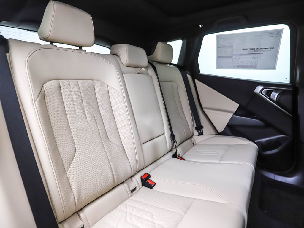 Used 2026 BMW X3 xDrive30 w/ Premium Package image 27