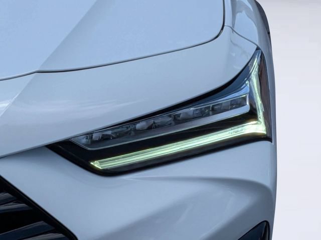 Certified 2025 Acura TLX w/ Technology Package FWD image 9