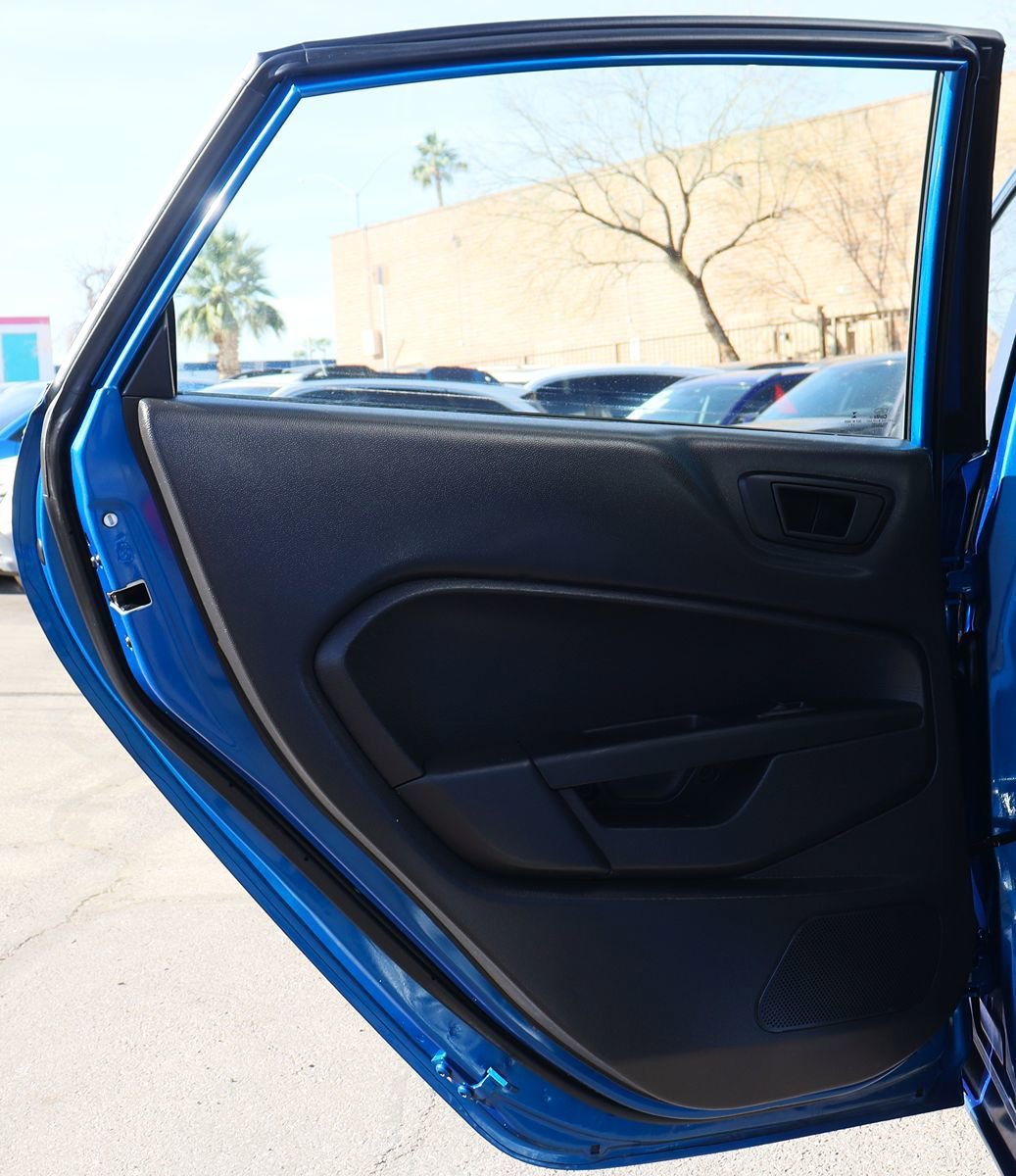 Used 2018 Ford Fiesta SE FWD image 28