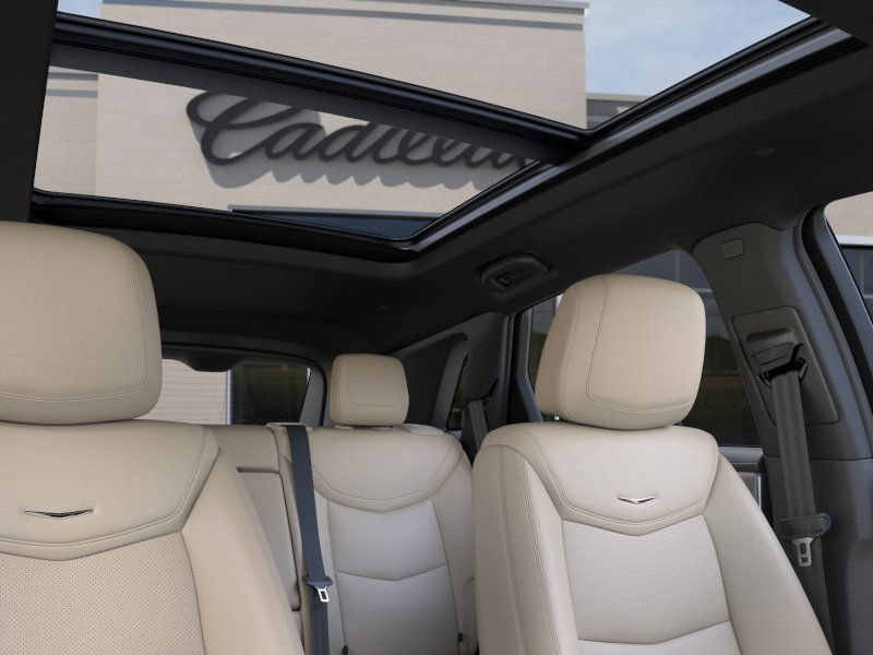 New 2025 Cadillac XT5 Sportv w/ Technology Package AWD/4WD image 24
