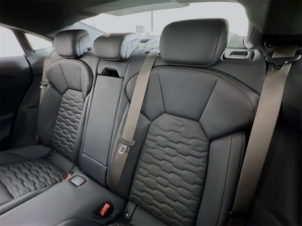 New 2026 Audi RS e-tron GT performance image 22