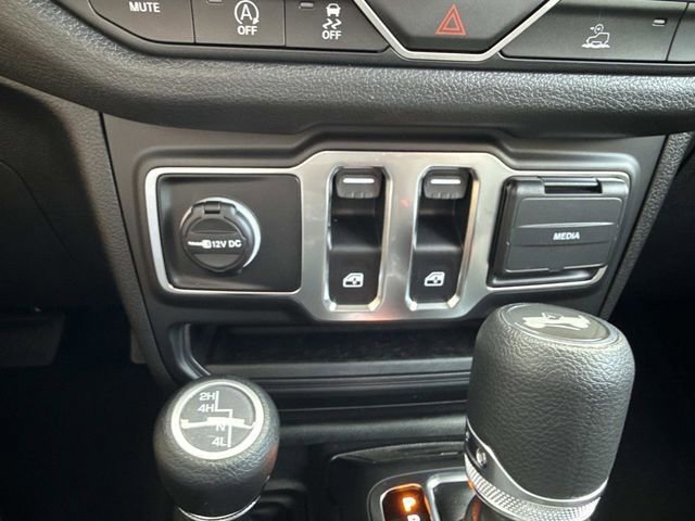 New 2026 Jeep Wrangler Sport AWD/4WD image 28