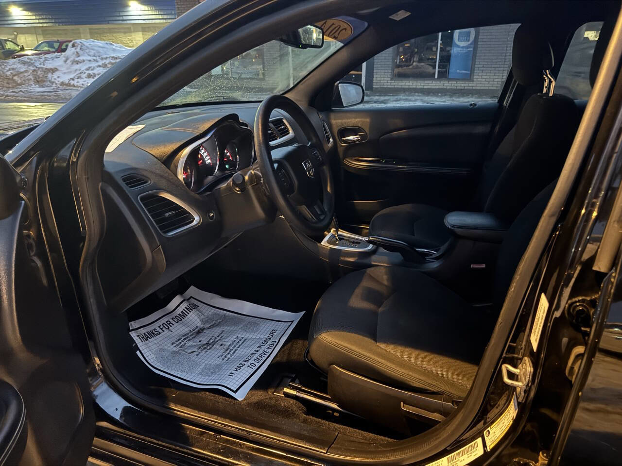 Used 2014 Dodge Avenger SE w/ Sport Appearance Group image 7