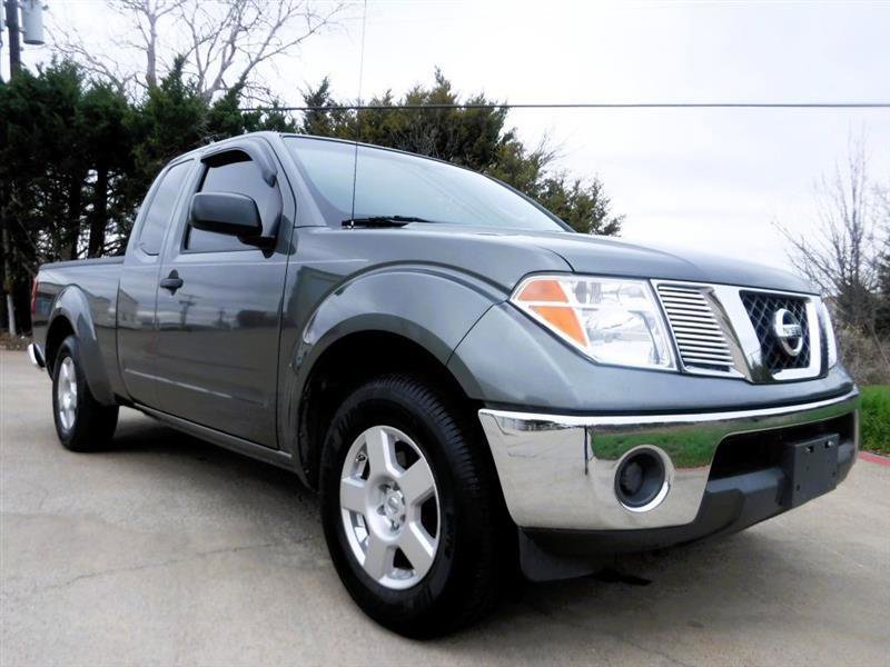 Used 2008 Nissan Frontier SE w/ SE Value Truck Pkg image 3