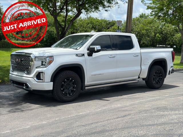 Used 2021 GMC Sierra 1500 Denali w/ Denali Ultimate Package AWD/4WD image 2