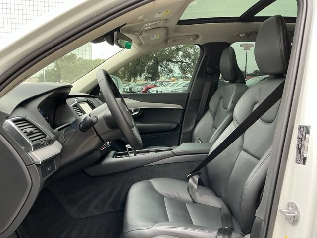 Certified 2025 Volvo XC90 B5 Core AWD/4WD image 26