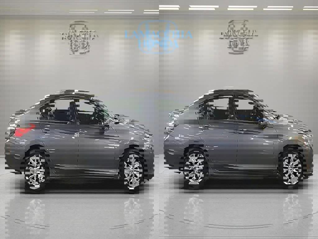 Used 2015 Honda Accord EX-L image 2