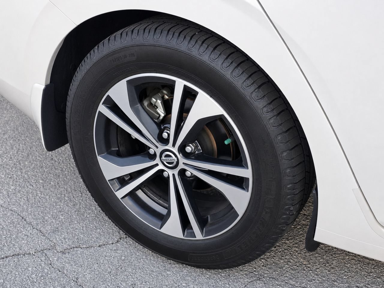 Used 2022 Nissan Sentra SV w/ All-Weather Package FWD image 10