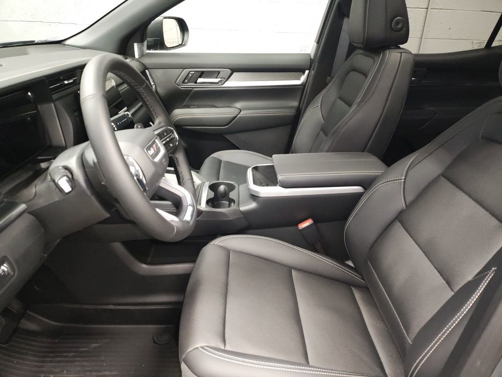 New 2026 GMC Terrain Elevation w/ Elevation Premium Package image 23