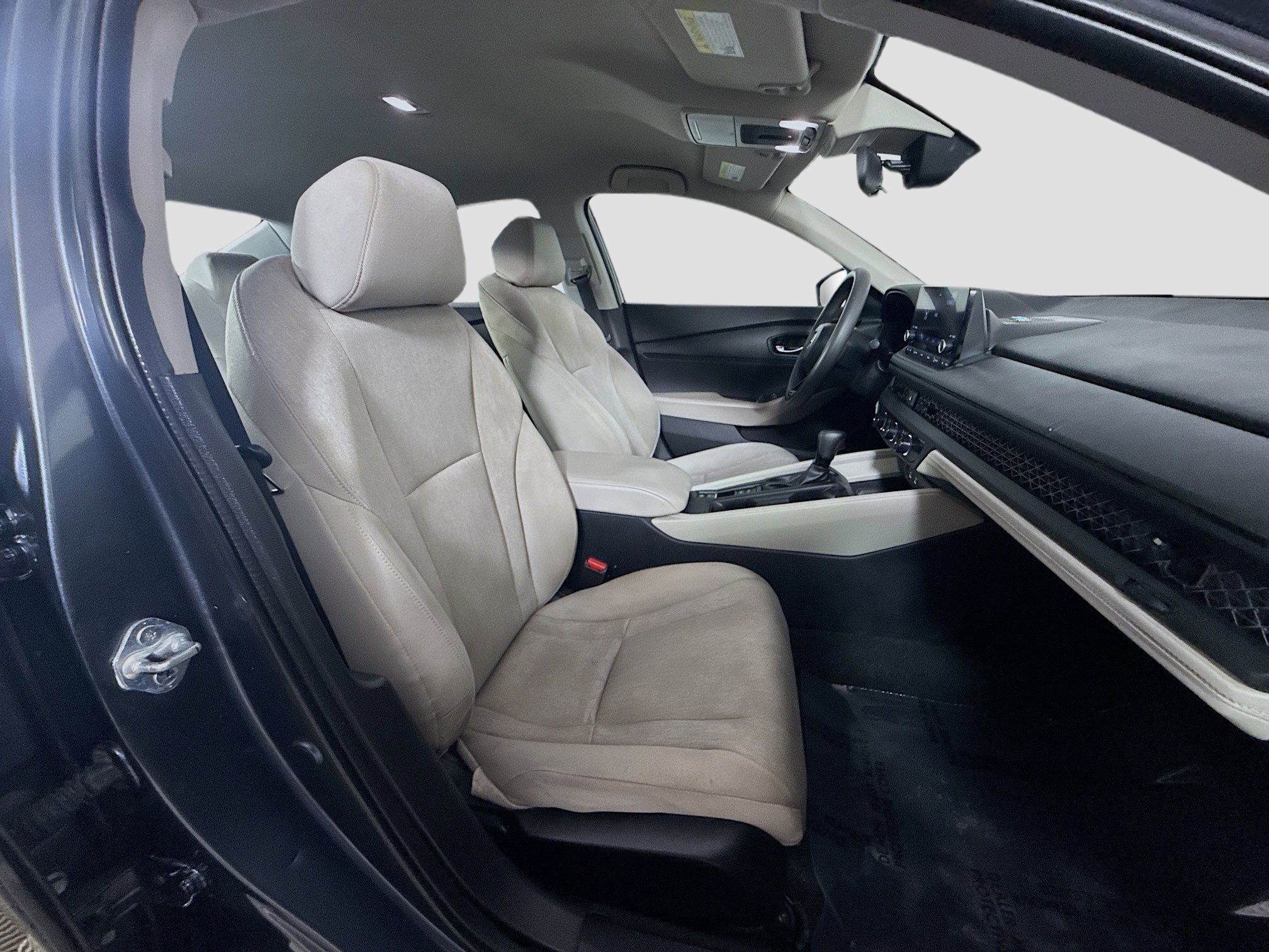 Used 2023 Honda Accord LX image 29