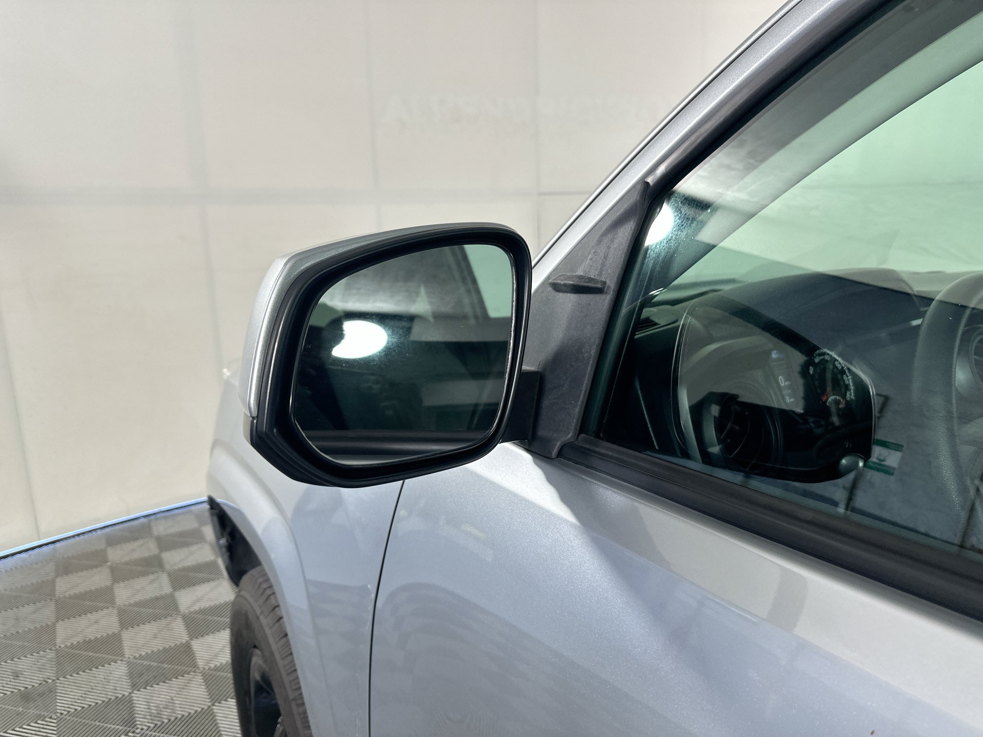 Used 2022 Toyota Tacoma SR w/ SR Convenience Package RWD image 10