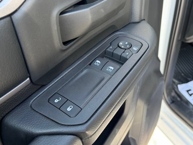 New 2026 RAM 5500 Tradesman w/ Chrome Appearance Group AWD/4WD image 12