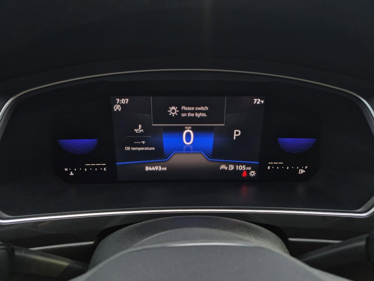 Used 2022 Volkswagen Tiguan SE R-Line image 22