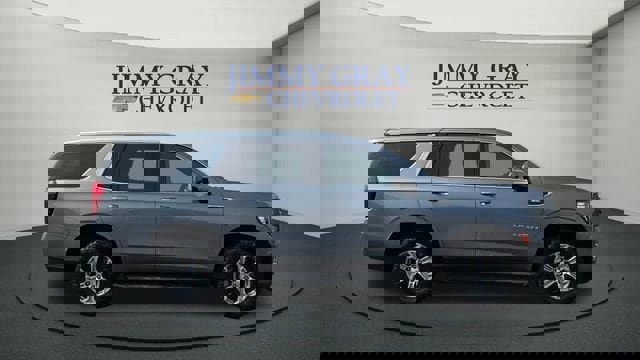 Used 2022 GMC Yukon SLE image 6