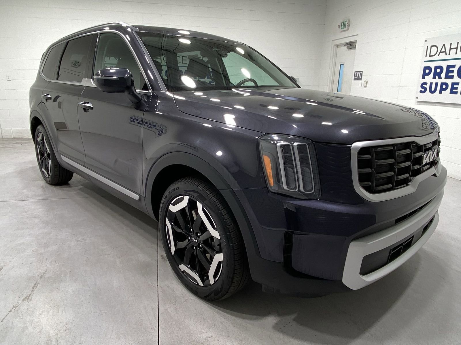 Used 2025 Kia Telluride S AWD/4WD video 2