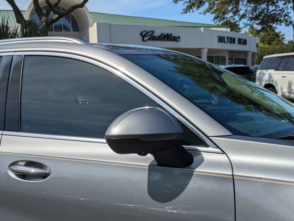 Used 2021 Buick Envision Avenir FWD image 12