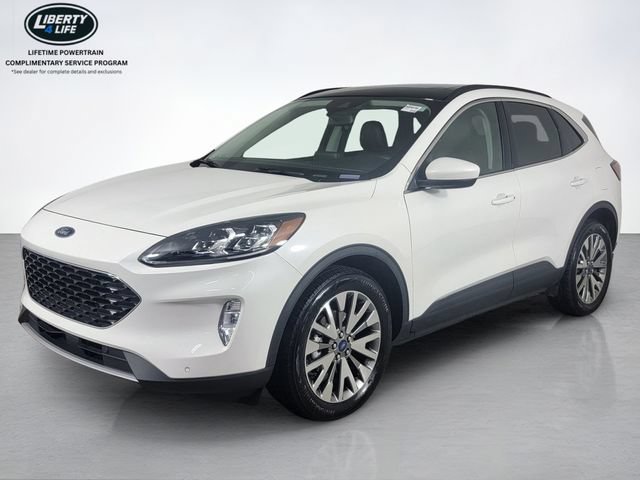 Certified 2022 Ford Escape Titanium w/ Class II Trailer Tow Package AWD/4WD image 8