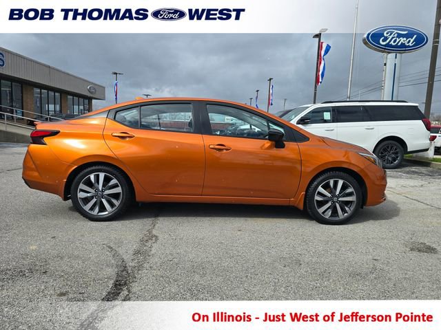 Used 2021 Nissan Versa SR w/ Convenience Package image 2