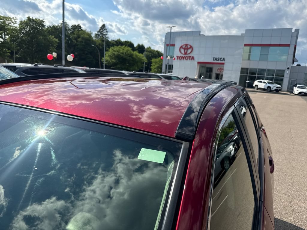 Used 2019 Toyota RAV4 LE w/ All Weather Liner Package AWD/4WD image 42
