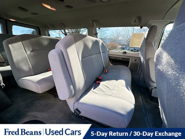 Used 2011 Ford E-350 and Econoline 350 XLT image 27