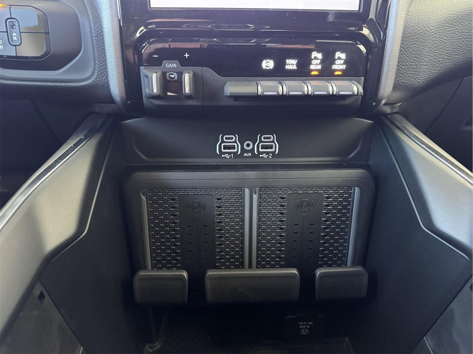 New 2026 RAM 2500 Laramie w/ Night Edition AWD/4WD image 26