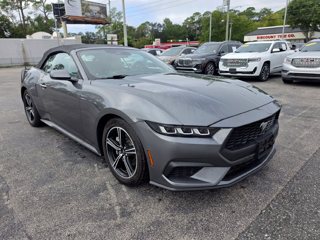 Used 2024 Ford Mustang Premium RWD image 5