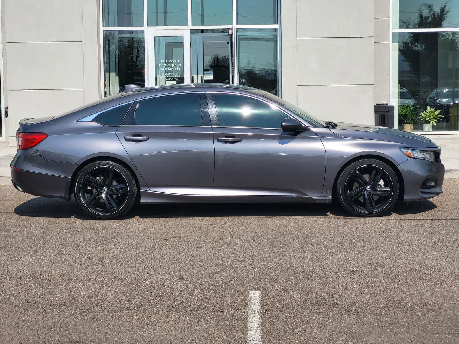 Used 2019 Honda Accord Sport image 4