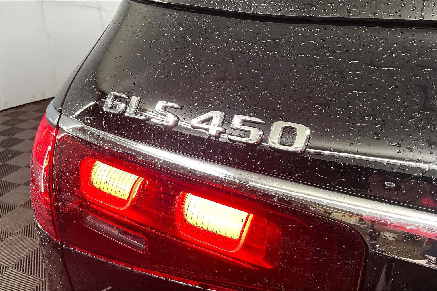 New 2026 Mercedes-Benz GLS 450 4MATIC image 7