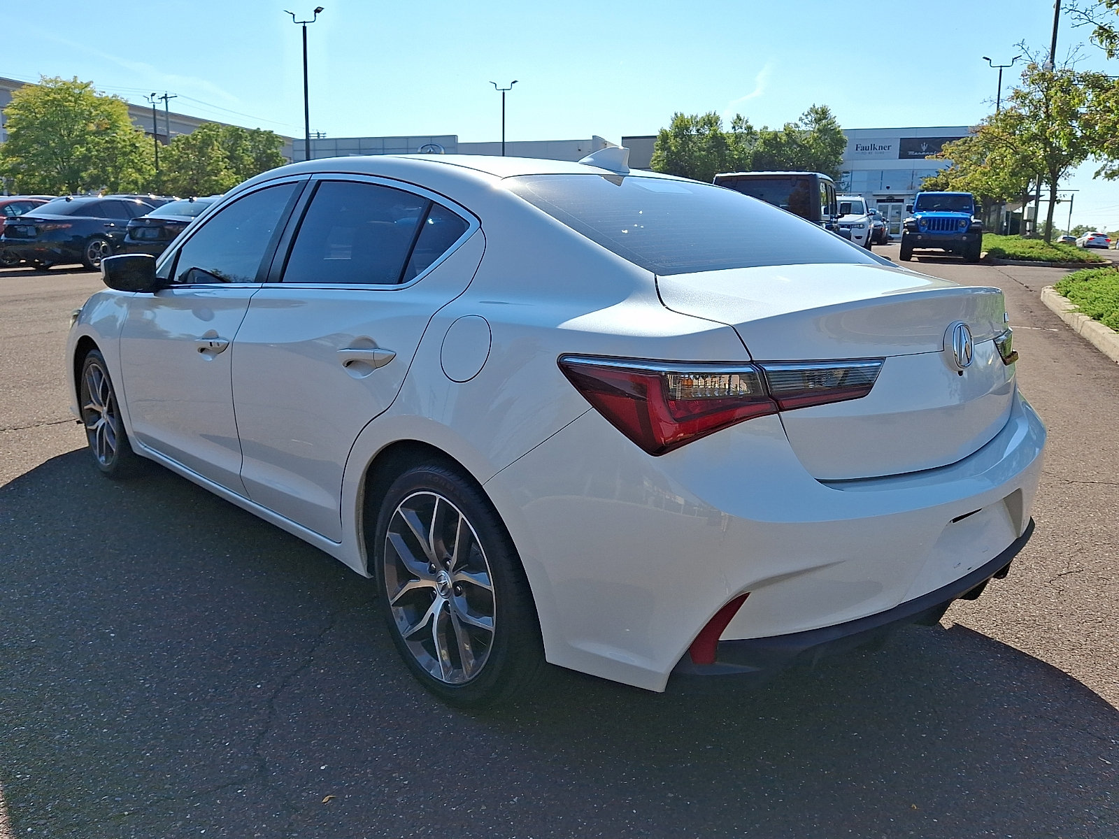 Used 2021 Acura ILX w/ Premium Package FWD image 4