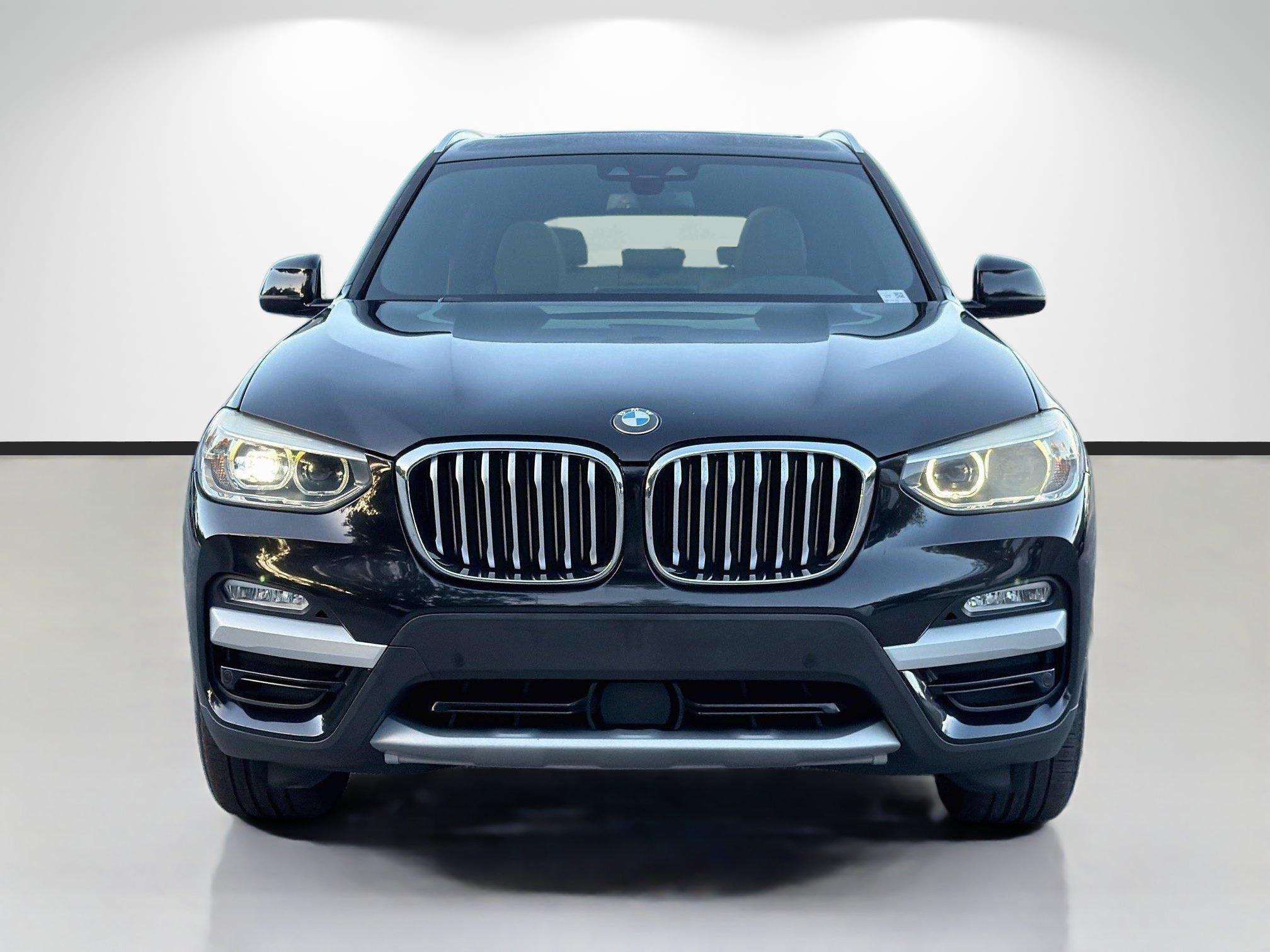 Used 2019 BMW X3 xDrive30i w/ Premium Package AWD/4WD image 8