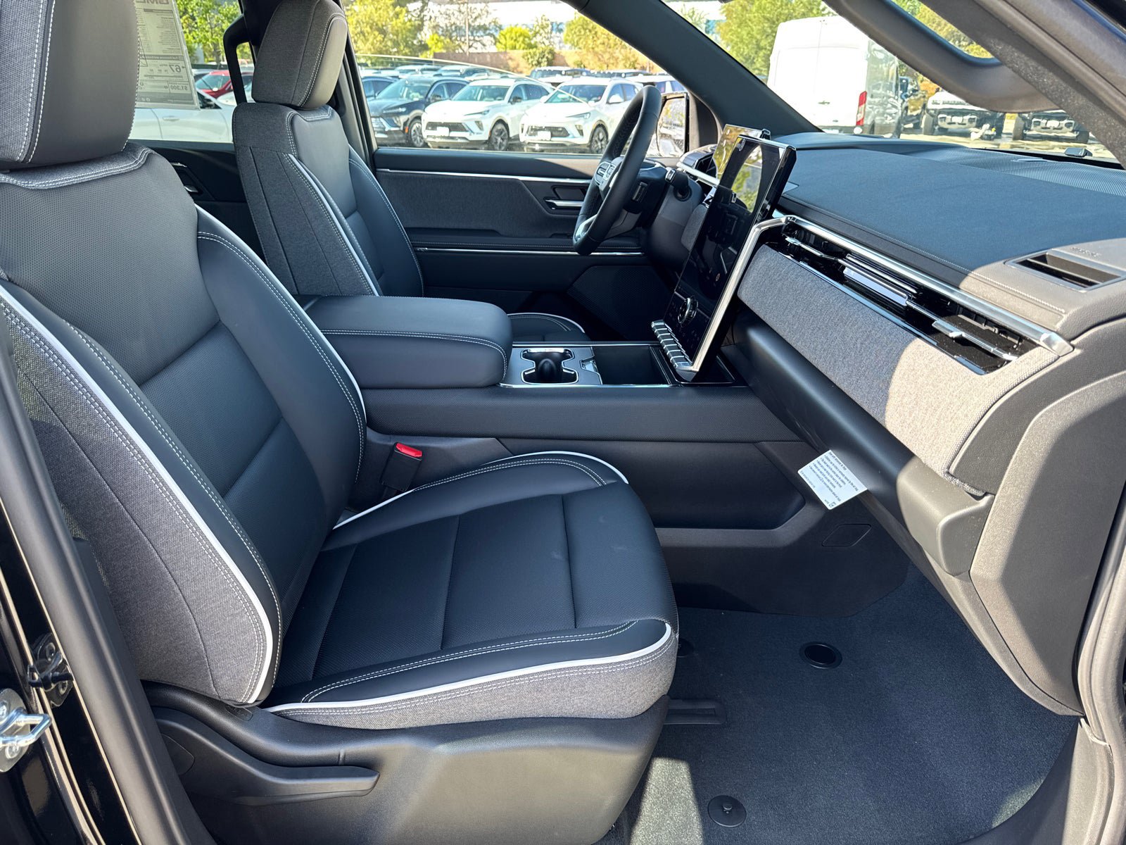Used 2026 GMC Sierra EV Elevation image 16