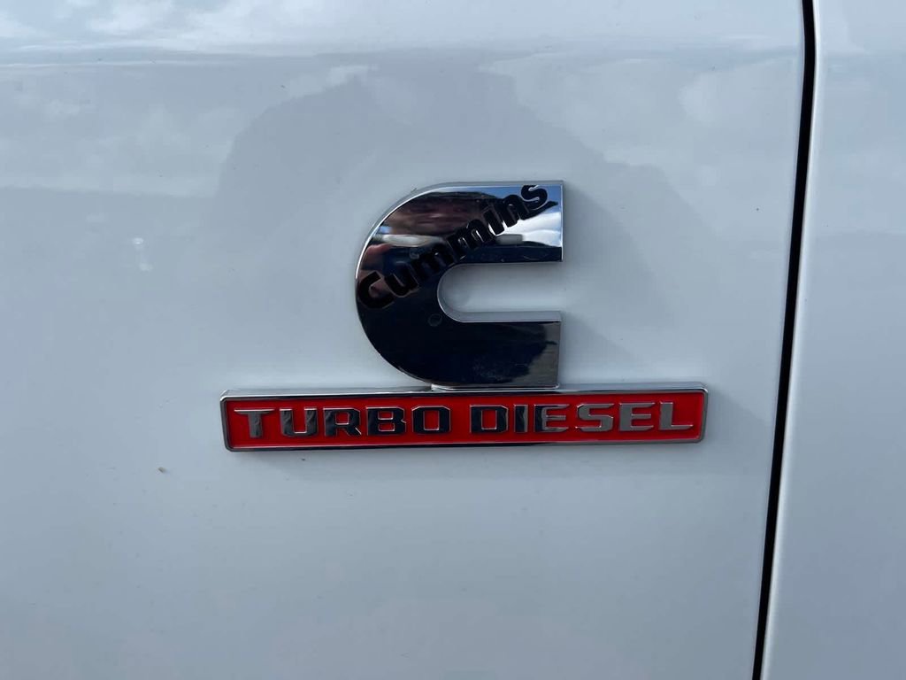 Used 2024 RAM 3500 Tradesman w/ Chrome Appearance Group image 11