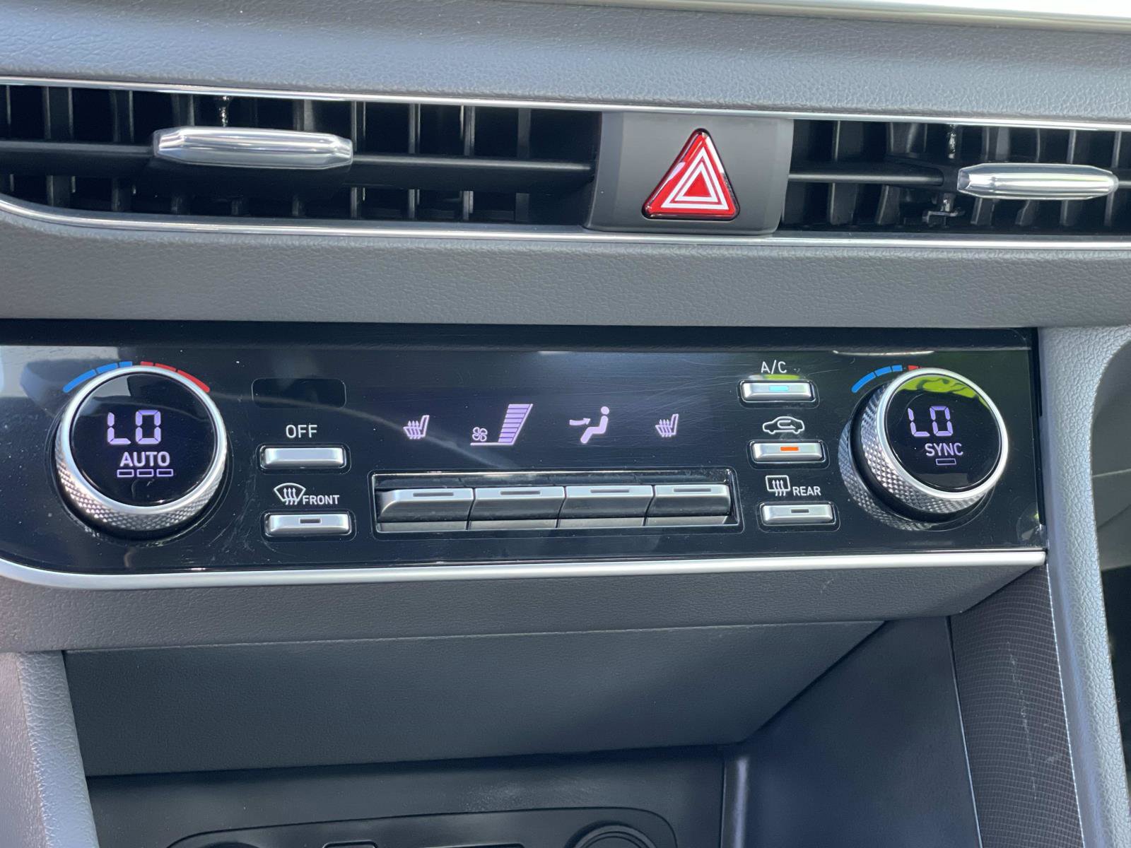 Used 2023 Hyundai Sonata SEL Plus image 16