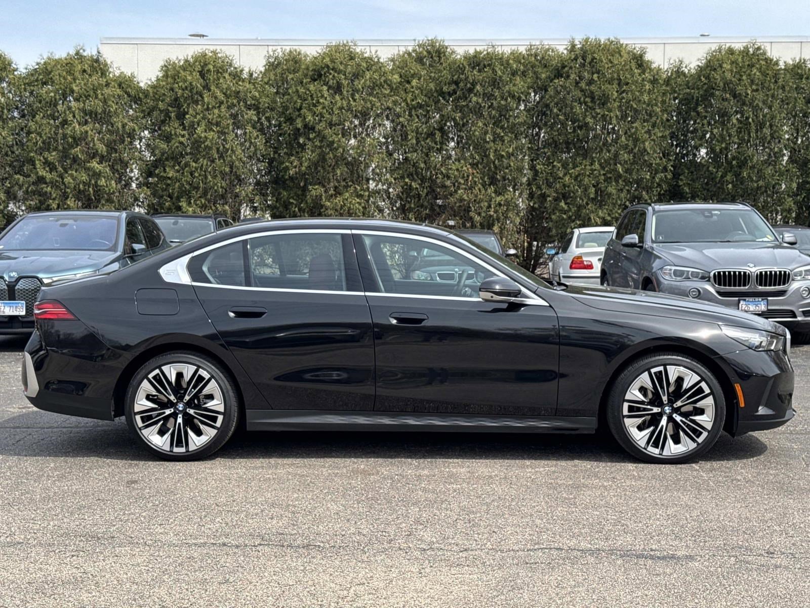 Used 2026 BMW 540i xDrive image 4