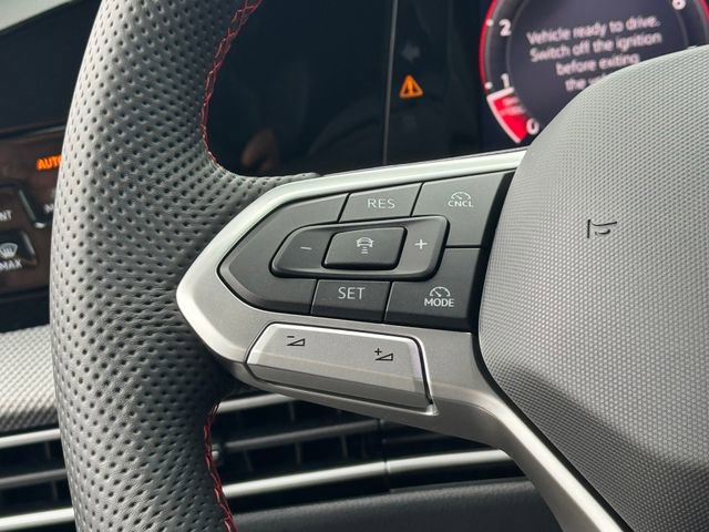 Used 2026 Volkswagen GTI SE FWD image 23
