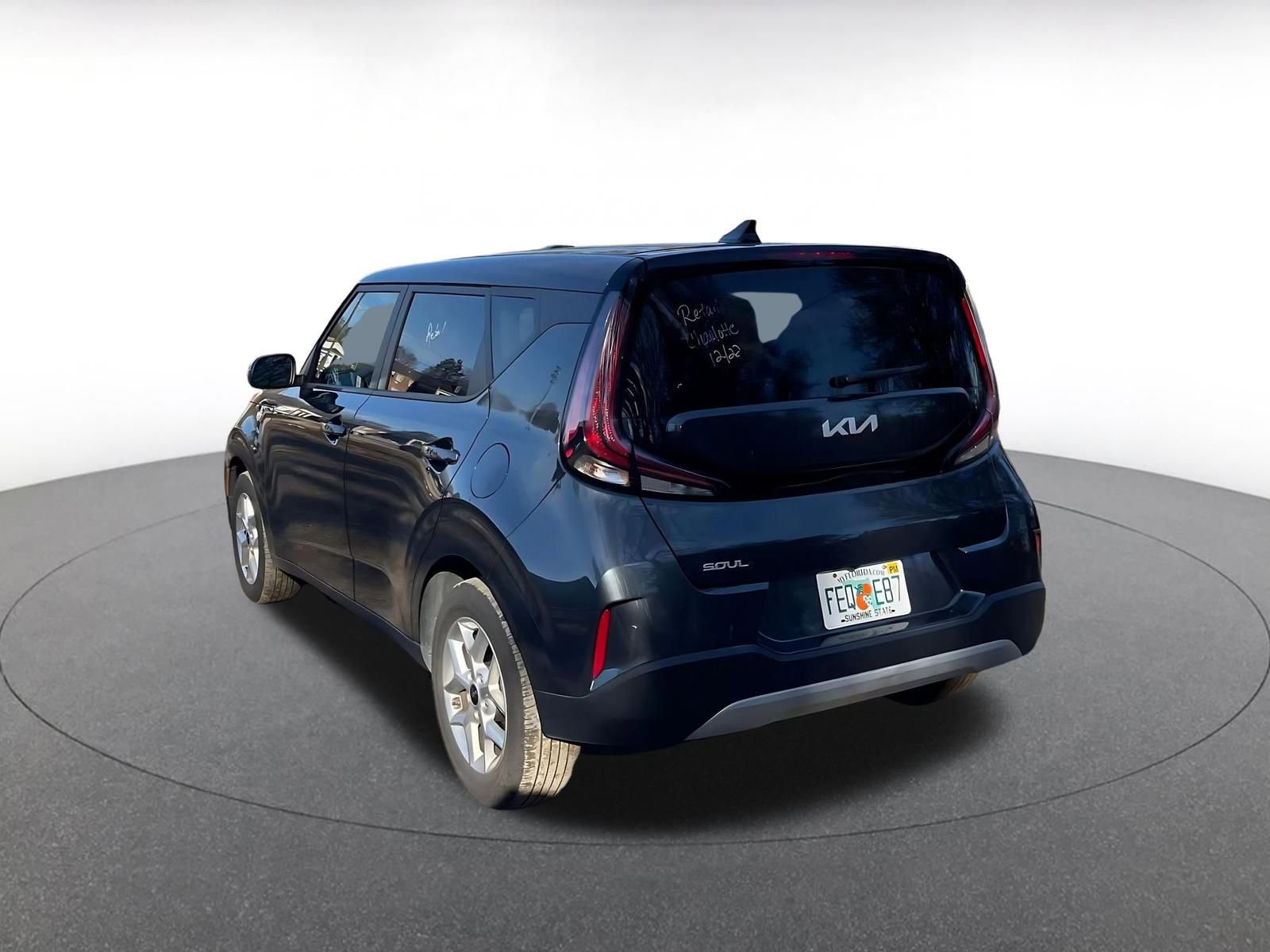 Used 2025 Kia Soul LX w/ LX Technology Package image 10