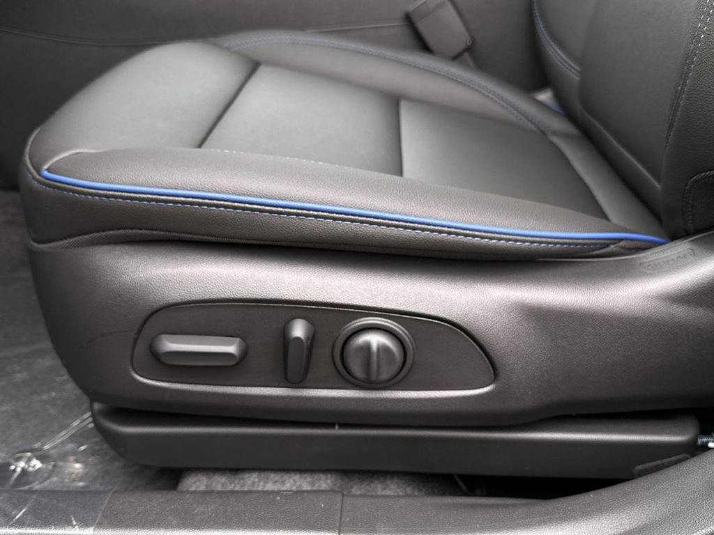 New 2026 Buick Envista Sport Touring w/ Convenience I Package FWD image 14