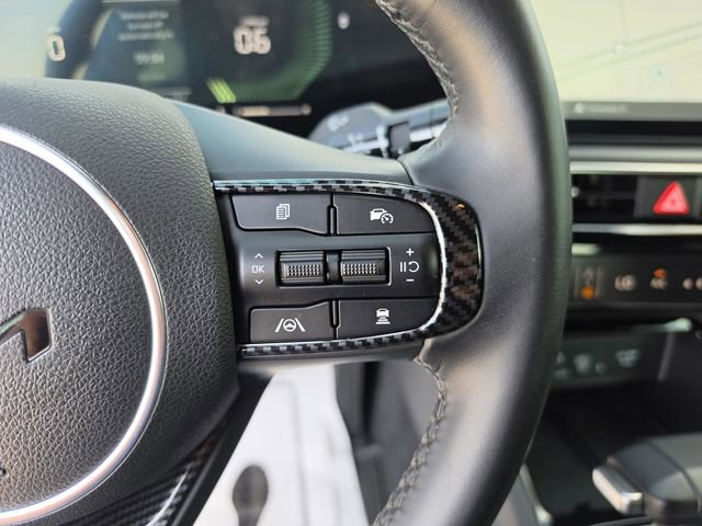 Used 2025 Kia K5 GT-Line FWD image 33