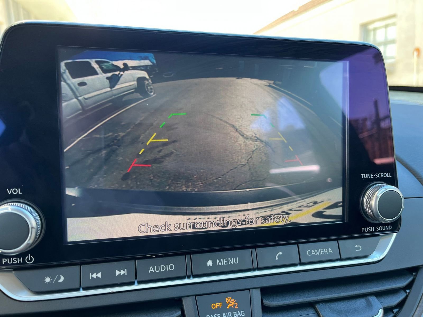 Used 2025 Nissan Altima 2.5 SV image 17