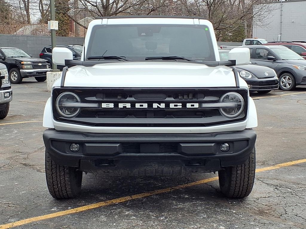 Used 2023 Ford Bronco Outer Banks image 24