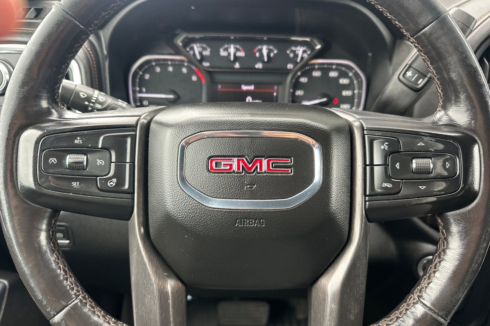 Used 2021 GMC Sierra 2500 AT4 AWD/4WD image 33