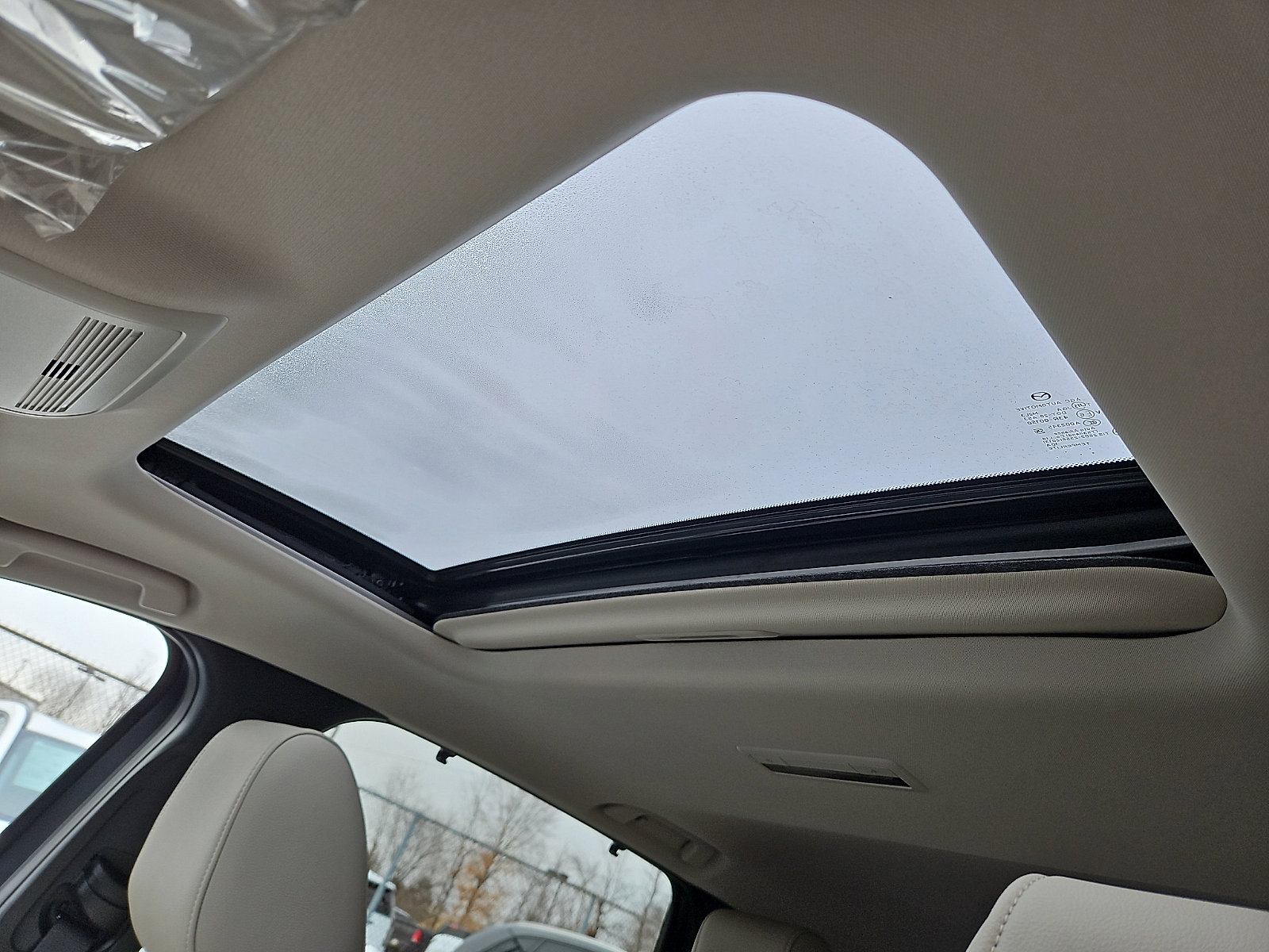 New 2026 MAZDA CX-90 Plug-In Hybrid w/ Preferred image 12