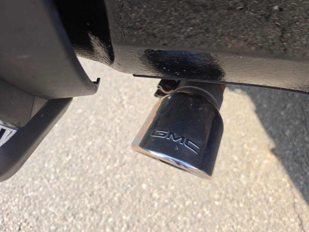 Used 2021 GMC Canyon Denali image 12