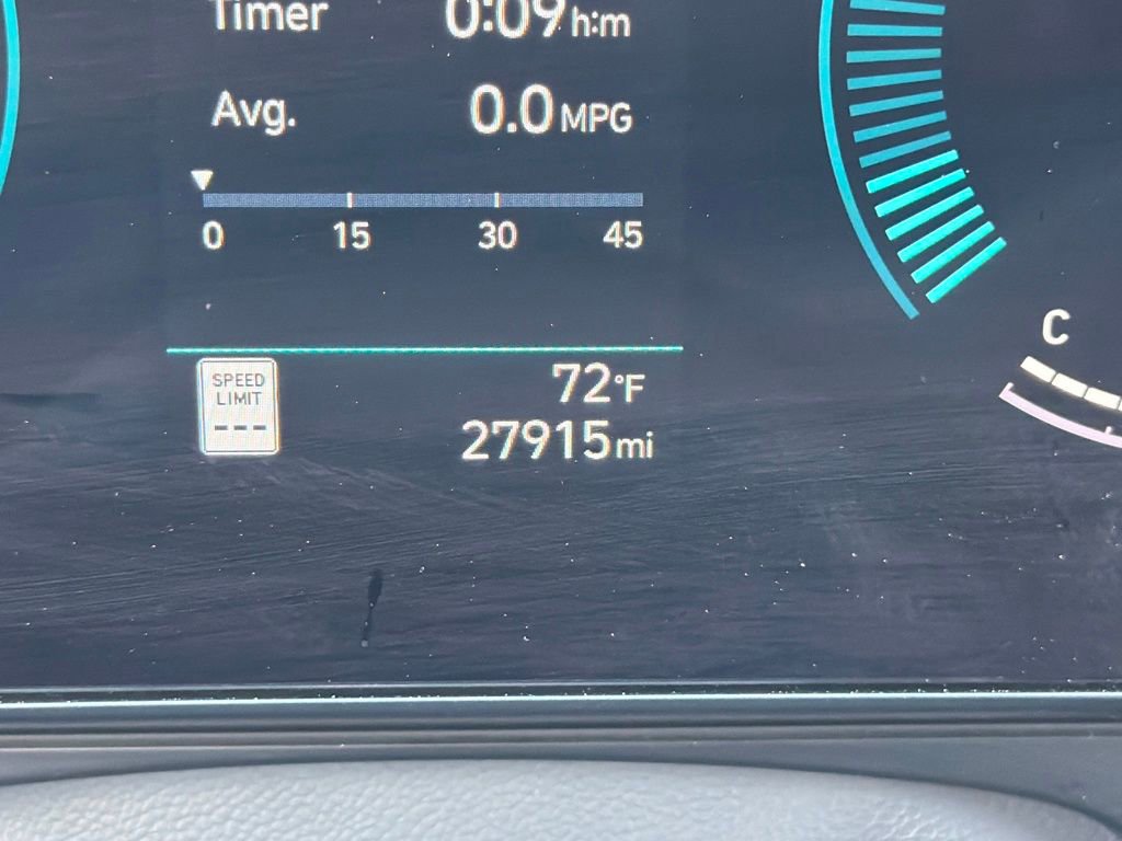 Used 2025 Hyundai Kona SEL image 19