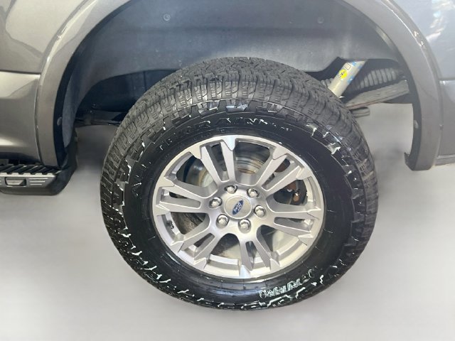 Used 2019 Ford F150 4x4 SuperCrew image 25