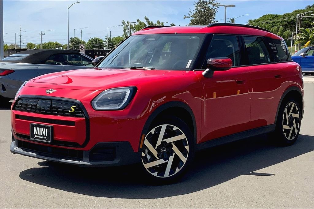 New 2025 MINI Cooper Countryman SE image 2